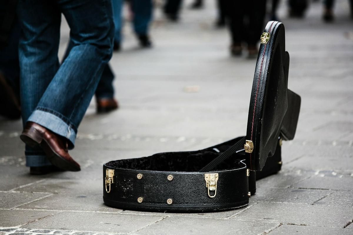 reggae busker brussels