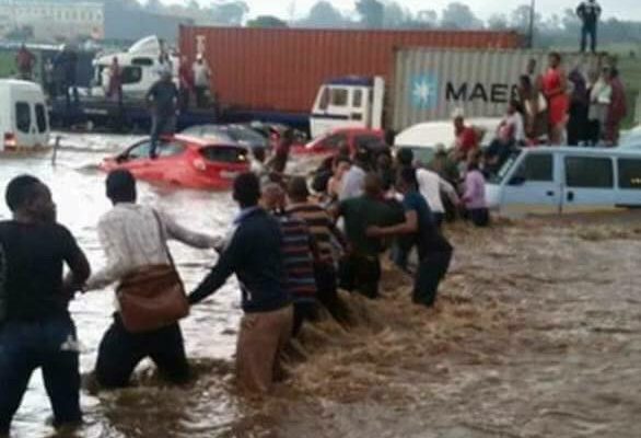 human chain joburg flood