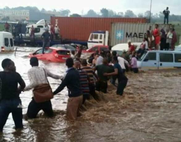 human chain joburg flood