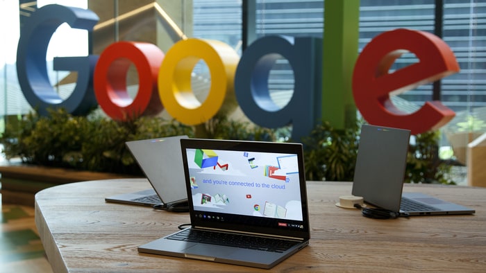 app developers google fake news