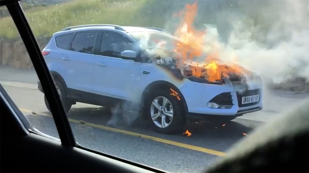 Ford Kuga Fire