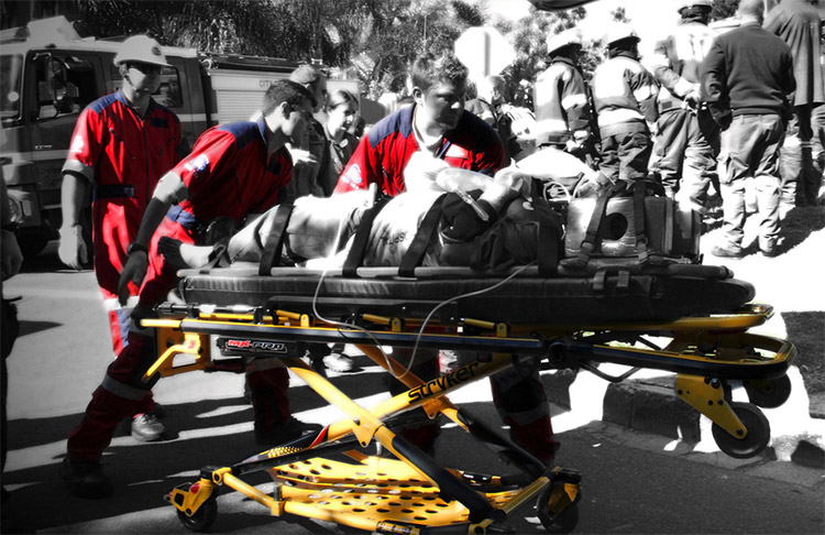 Paramedic medic medics
