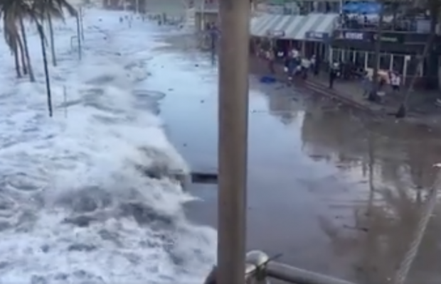 Durban massive waves
