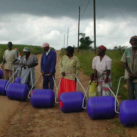 Water Collection Hippo Roller