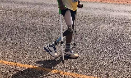 Xolani Luvuno Watch: South Africa's most inspiring Amputee Runner is inspiring has done it again!