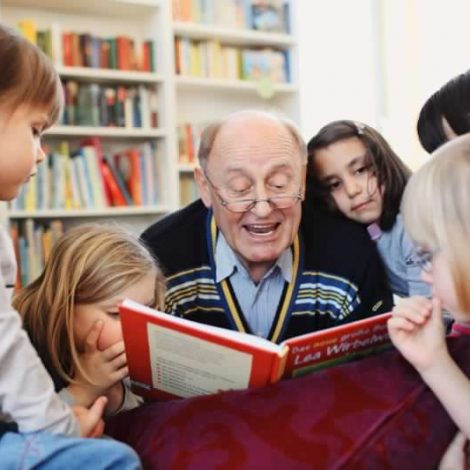 Volunteerism Elderly Health benefits