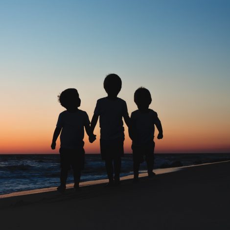 brothers silhouette