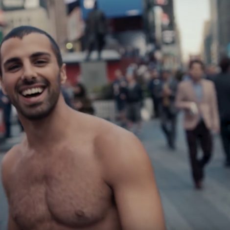 South African strips down in the middle of Time Square for his new song Oshri Naked