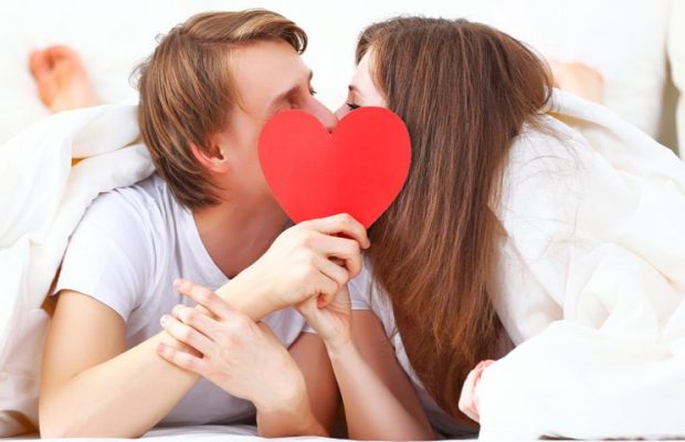 Valentine's love kiss
