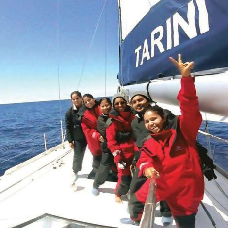 tarini sailboat all women indian crew