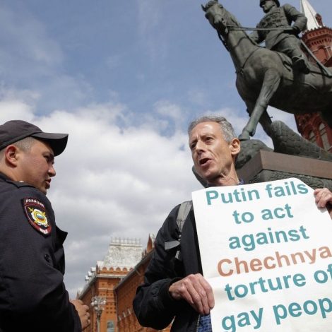 Peter Tatchell arrested Russia Worldcup Gay Protests