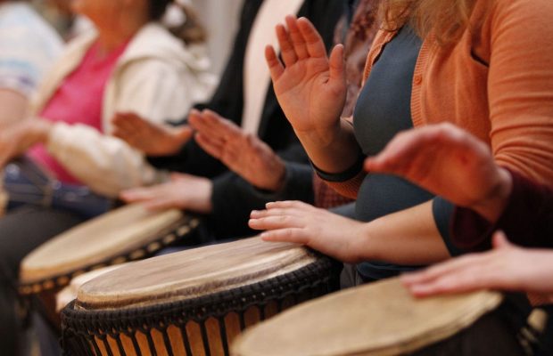Watch: Korean show choir take over a SPUR with incredible performance! djembe
