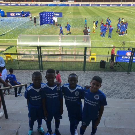 Community help young underprivileged kids live their soccer dream!