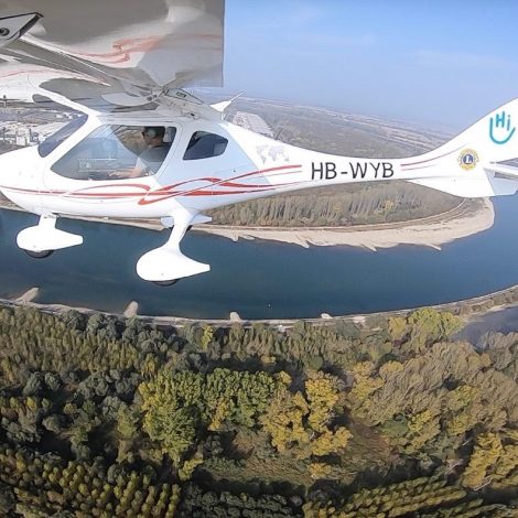 paraplegic pilot
