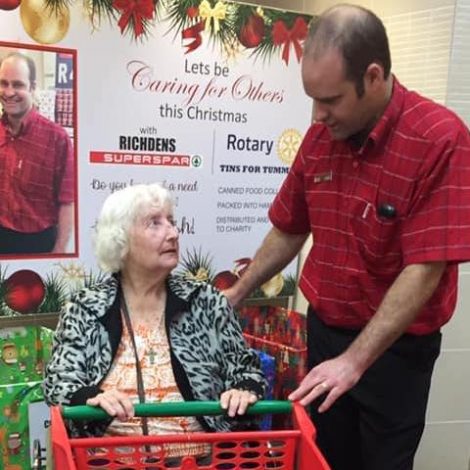 Local store surprises shopper with a new way to get her groceries done this Christmas!