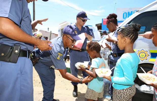 This Police unit spent Christmas handing out lunch and presents to less fortunate.
