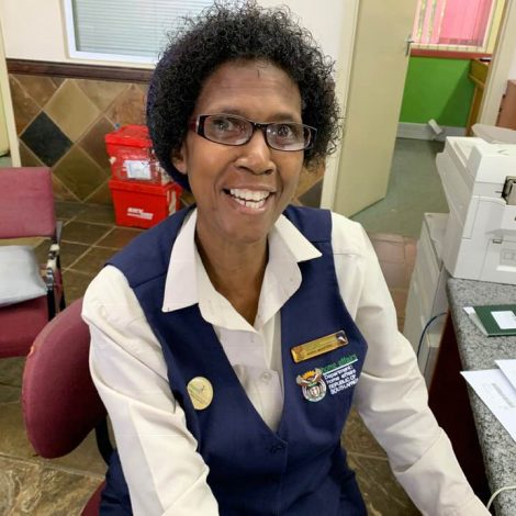 Home Affairs Hero goes viral for going beyond the call of duty!
