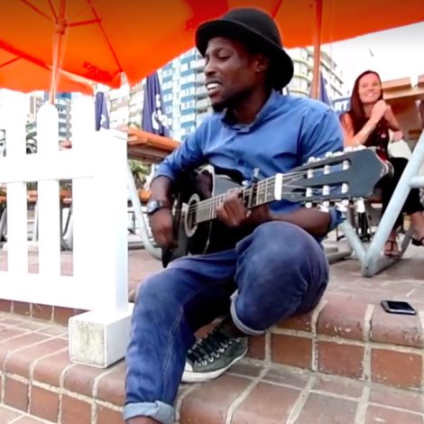 busker