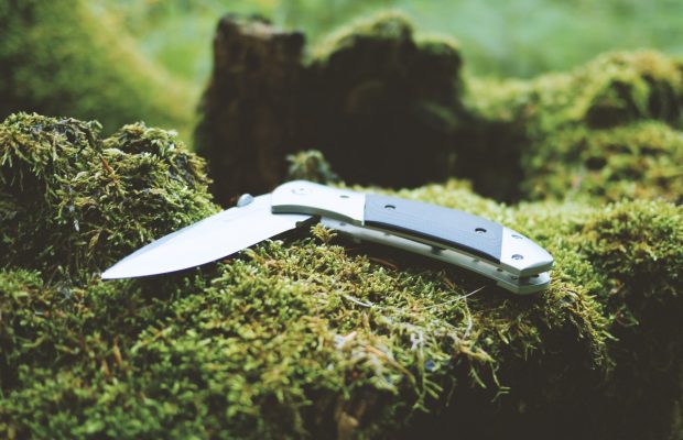 Capetonian surgeon uses pocket knife to save injured biker while on holiday