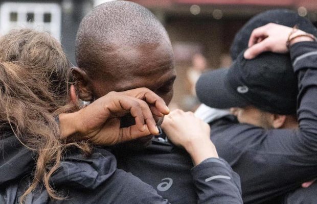 From London to Paris: Inspirational South African completes 10 marathons in 10 days! Wandisile Nongodlwana