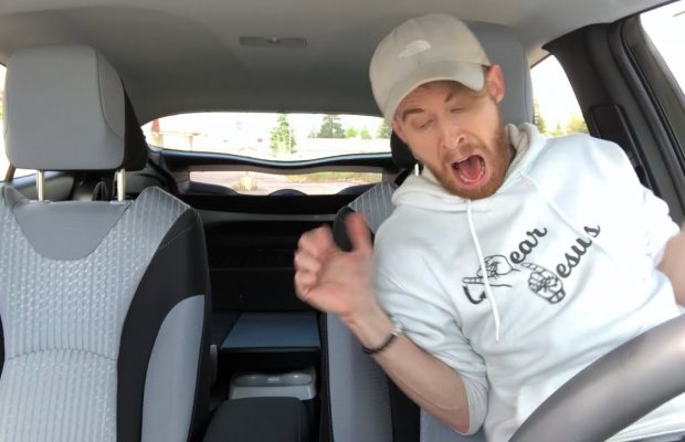Watch: Man freaking out while eating a Zebra Tarantula is the funniest thing you will see all day!