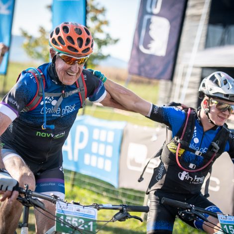 Arthur Duncan - 84 year old finishes in 265km mountain bike race!!! Arthur Duncan sani2c