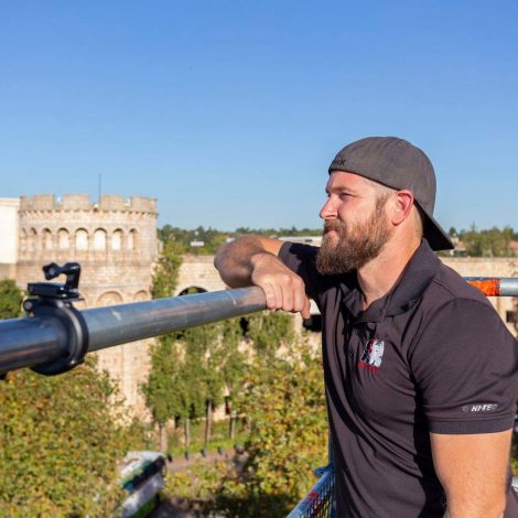 Wildlife activist to spend 30 days on a tower in Johannesburg! Rocking For Rhinos