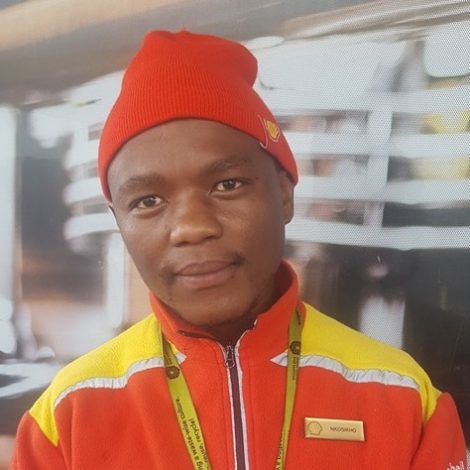 Petrol Attendant's Kind Act Ignites Generosity, Restores Faith in SA