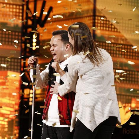 Kodi Lee Blind Autistic singer gets Golden Buzzer on America's Got Talent