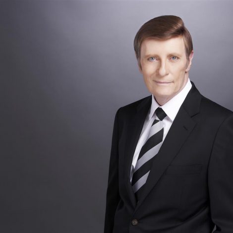Breaking News: Riaan Cruywagen in the strangest report you will see today!
