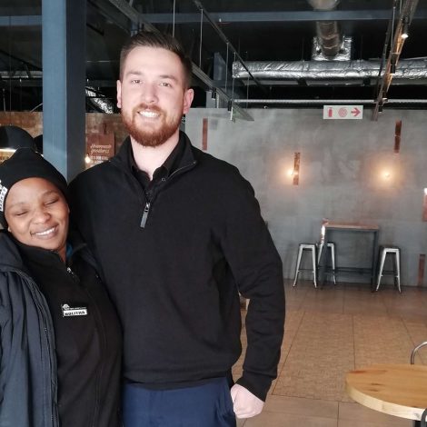 Cashier pays for groceries after clients card declines… restores faith in all South Africans!