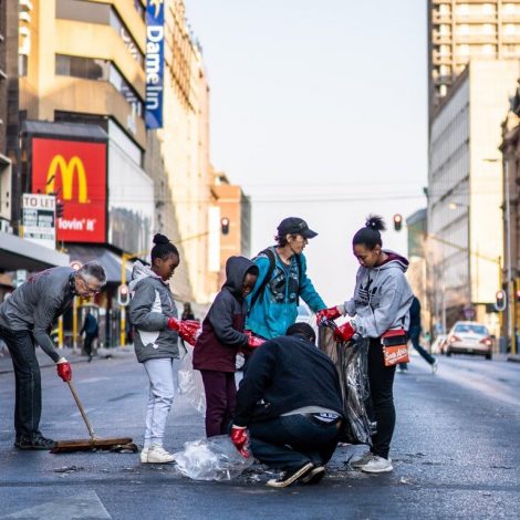 Dare to Love City Clean Up 9