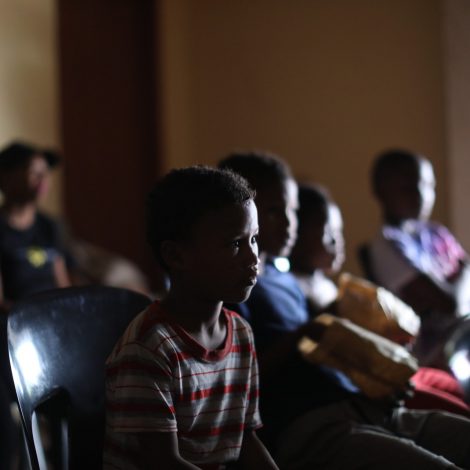 Sunshine Cinema Giving the gift of cinema using solar-power! 10