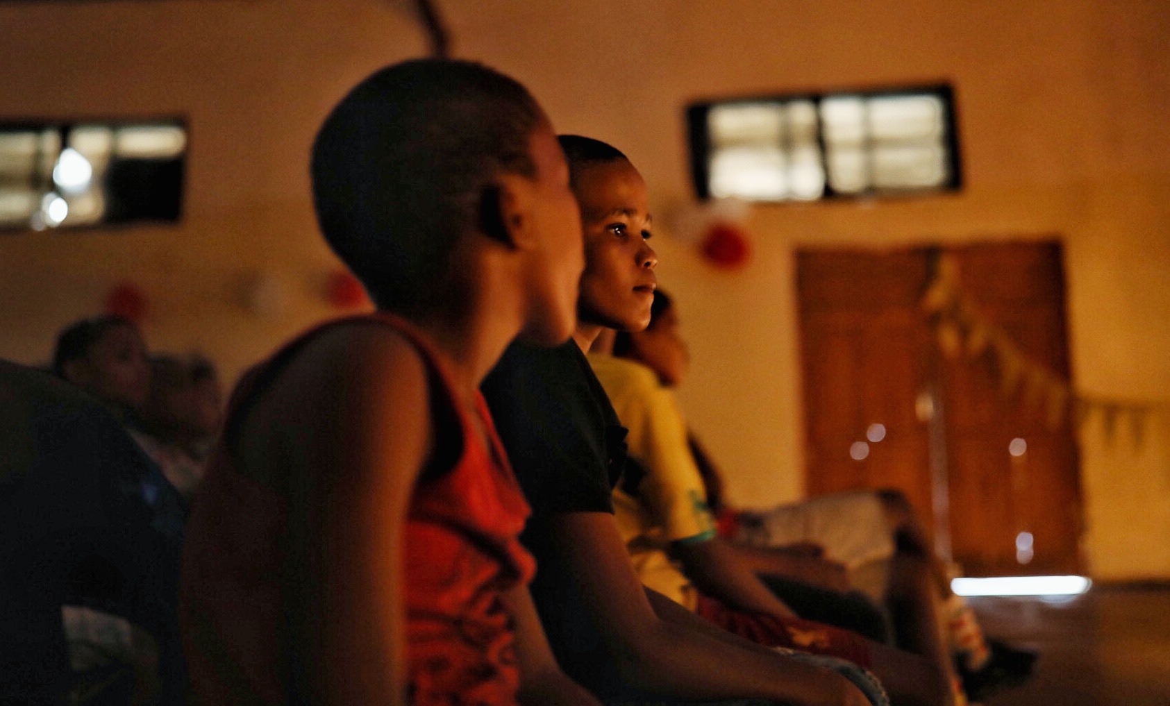 Sunshine Cinema Giving the gift of cinema using solar-power! 10