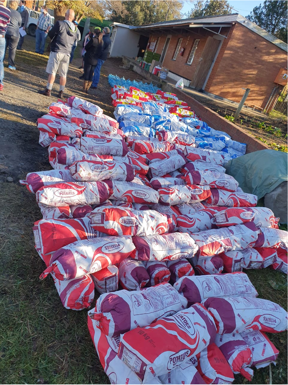 Donations from farmers - a lifeline for SA communities!!!