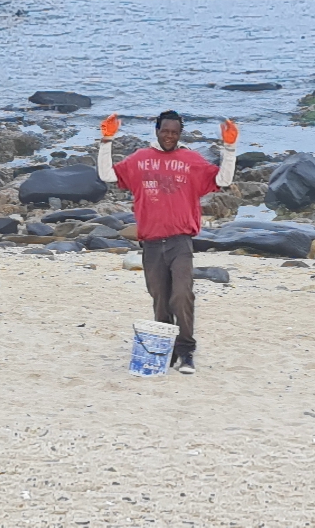 Seapoint man spends days cleaning beaches while creating beautiful spaces