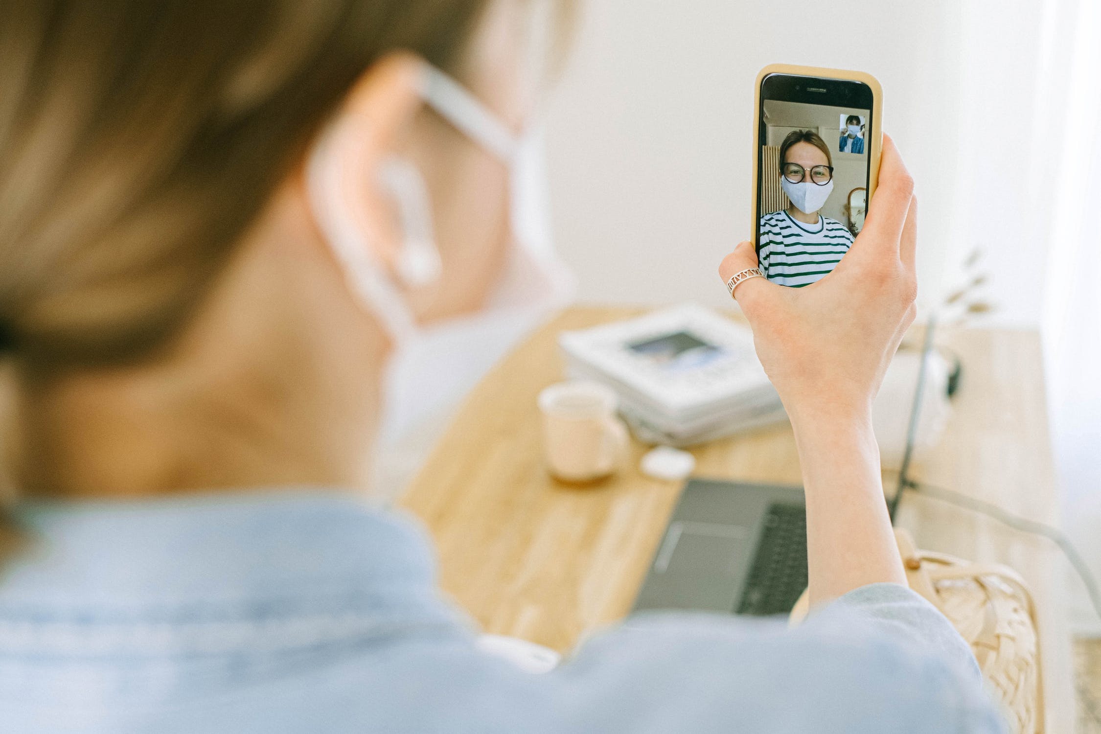 Hospital Launch "Family Connect Line" to keep COVID-19 Patients and Their Loved Ones Connected