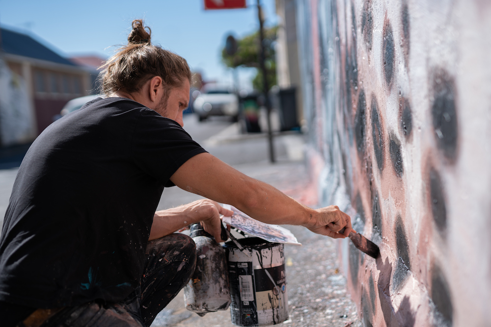 Sonny's New Mural Shines a Light on Leopard Conservation!