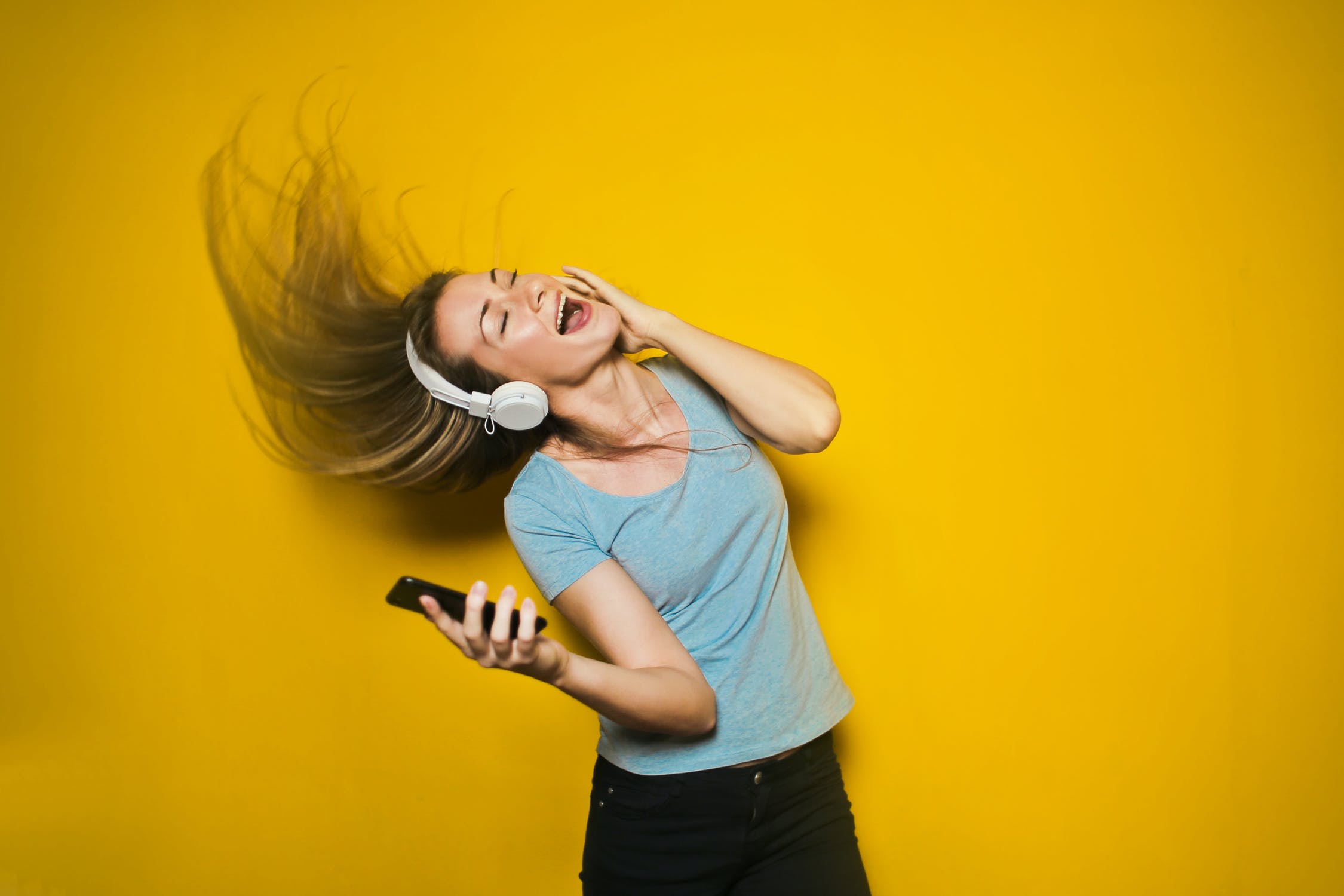 Wake Up South Africa - Your Weekend Feel Good Playlist!