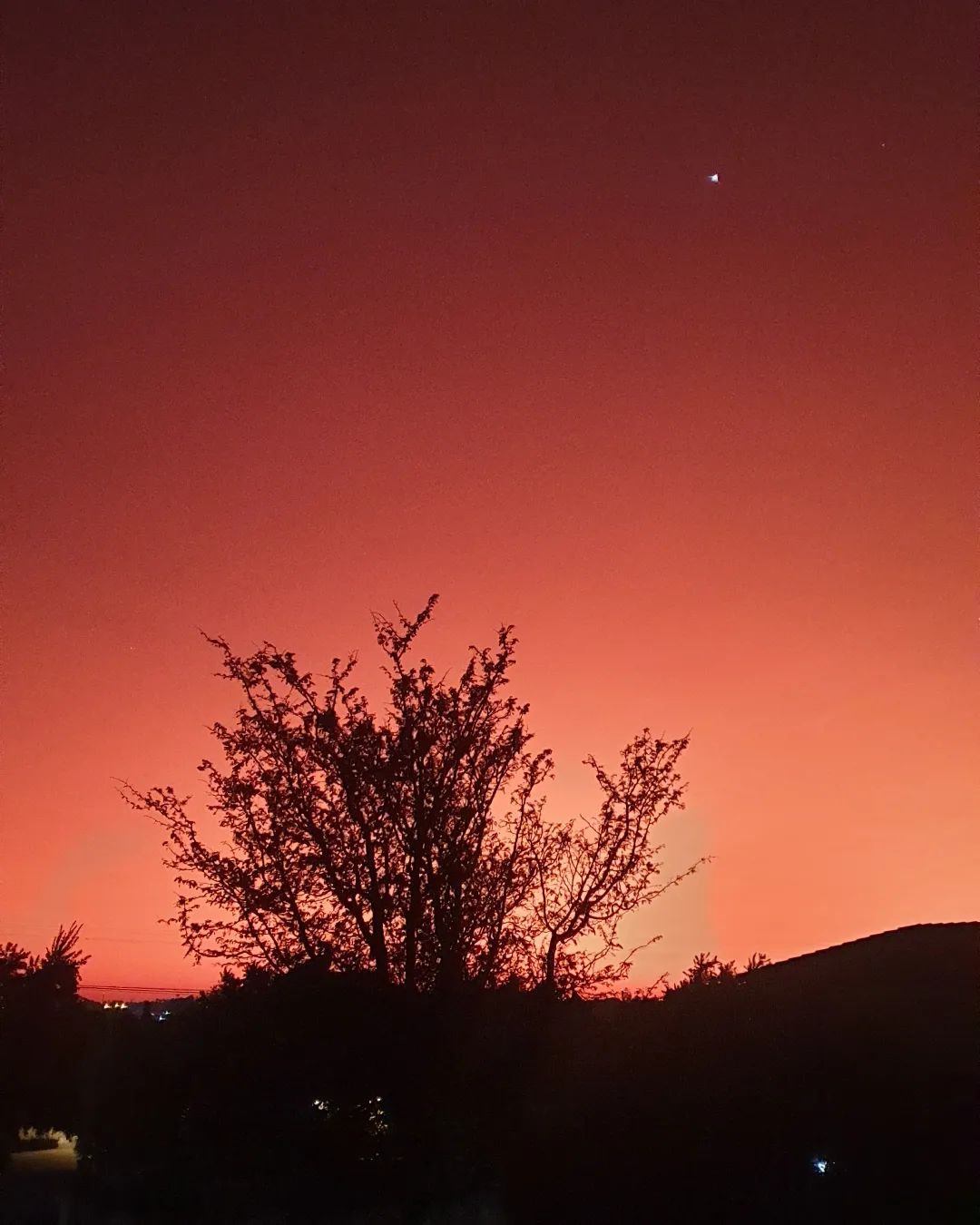 Joburg Social Media Filled With Unreal Sunrise Photos This Morning! 