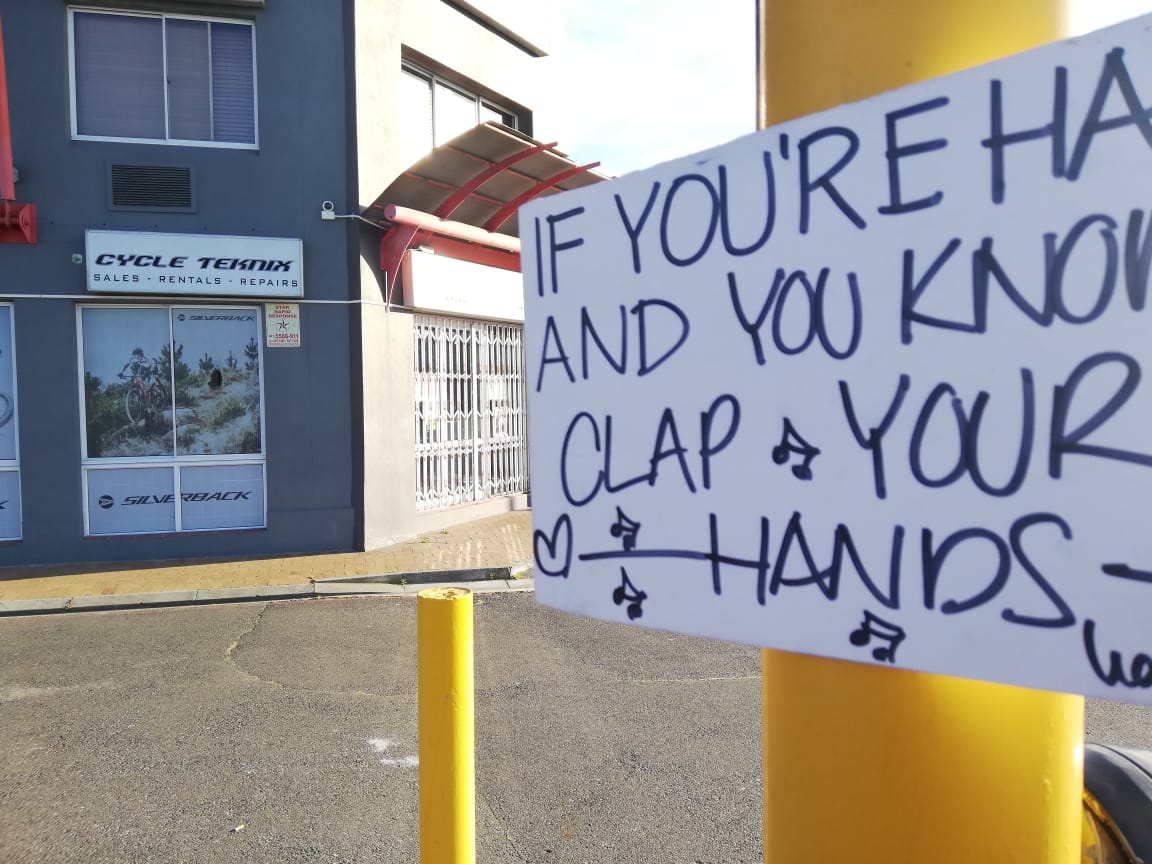 Capetonian is Leaving Messages of Hope And Kindness in Public Spaces!