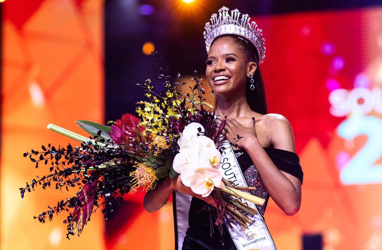 Ndavi Nokeri Crowned Miss South Africa 2022!