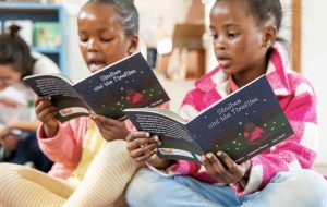 'Growing Readers with Books'