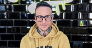 From Broken Beginnings to Purposeful Success: Darren Morris on Building Lucky Hustle