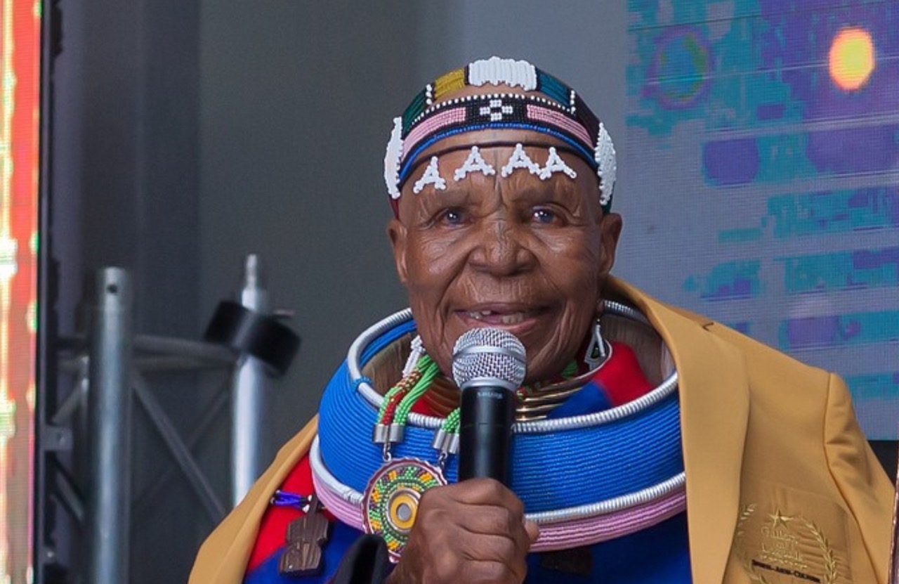 Dr Esther Mahlangu