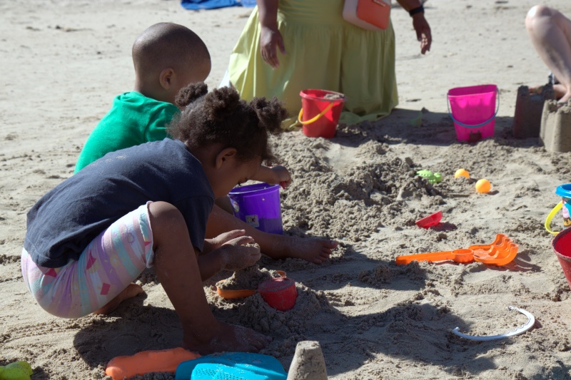 Library Takes the Community to the Shore