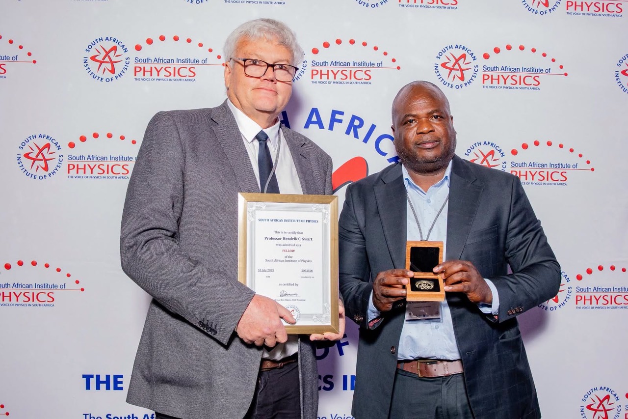 UFS Physicist Honoured with South Africa's Highest Physics Award!