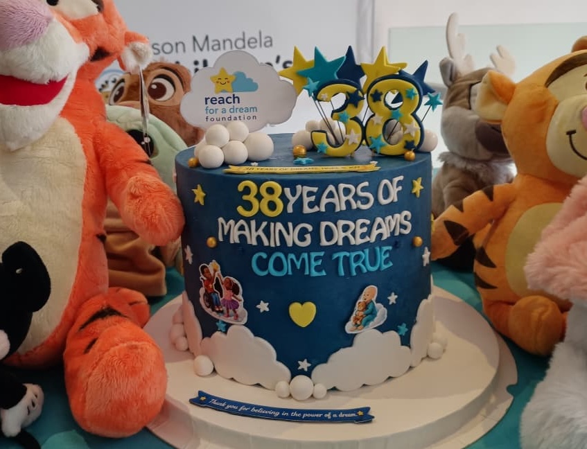 Reach For A Dream Celebrates 30 000 Dreams