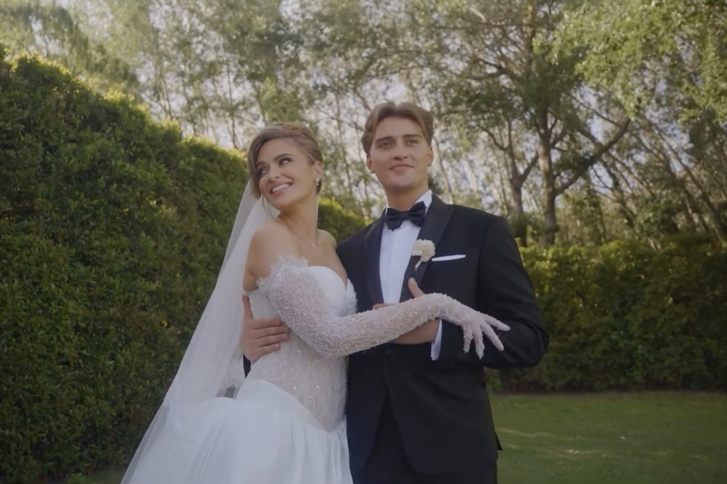 Guy Roux Story Fairytale Wedding! Former Miss SA Mia Le Roux Says 'I Do' in the Winelands