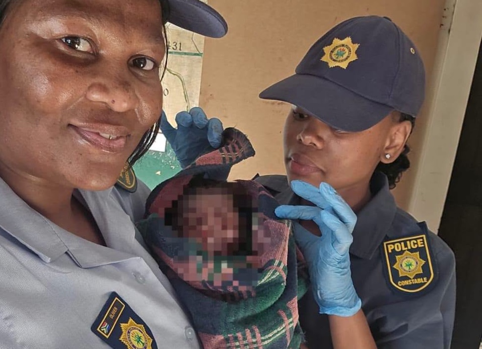 Police Officers Deliver Baby